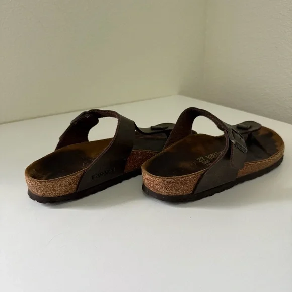 Birkenstock Gizeh Oiled Leather Bronze Sandals Women’s Size 37 - Picture 6 of 10